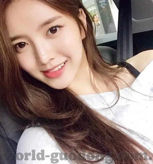麻豆传媒司徒丹妮-追寻光影背后的她——记麻豆传媒司徒丹妮